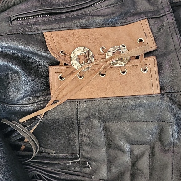 - vinatge cowgirl style fringe leather jacket - Picture 8 of 9